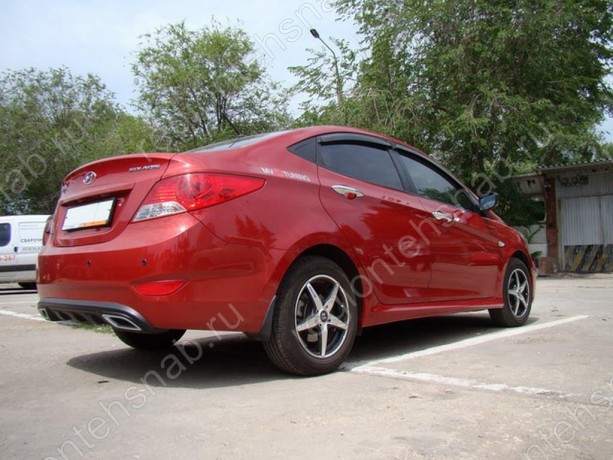 Диффузор заднего бампера var №2 (текстурный пластик) для Hyundai Solaris (2010-2013) купить недорого с доставкой в Пушкино