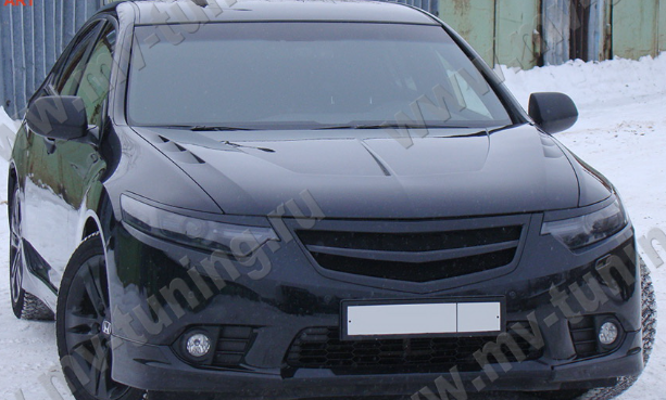 Планка в решетку радиатора "Sport" для Honda Accord VIII (2011-2013) купить недорого с доставкой в Пушкино